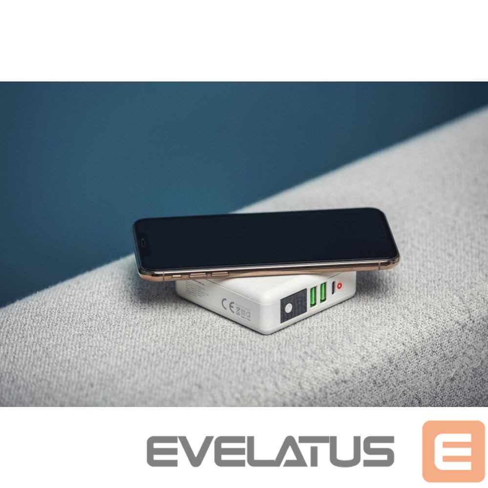 Adapteris Forcell Multifunction charger Forcell F-Energy 4in1 2 x USB A + USB C 15W + power bank 8000mAh + wireless charging white
