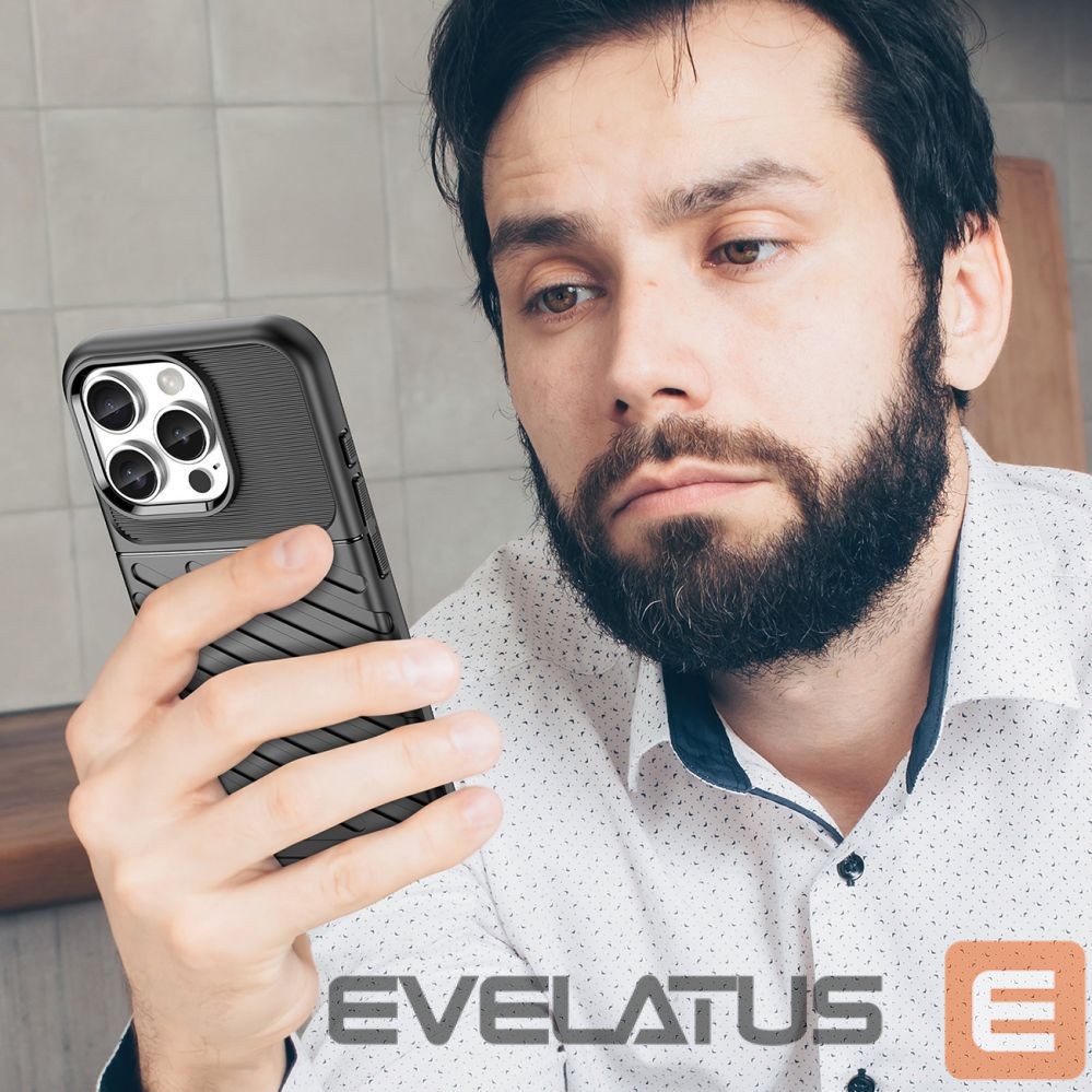 Aizmugurējais vāciņš Hurtel Black