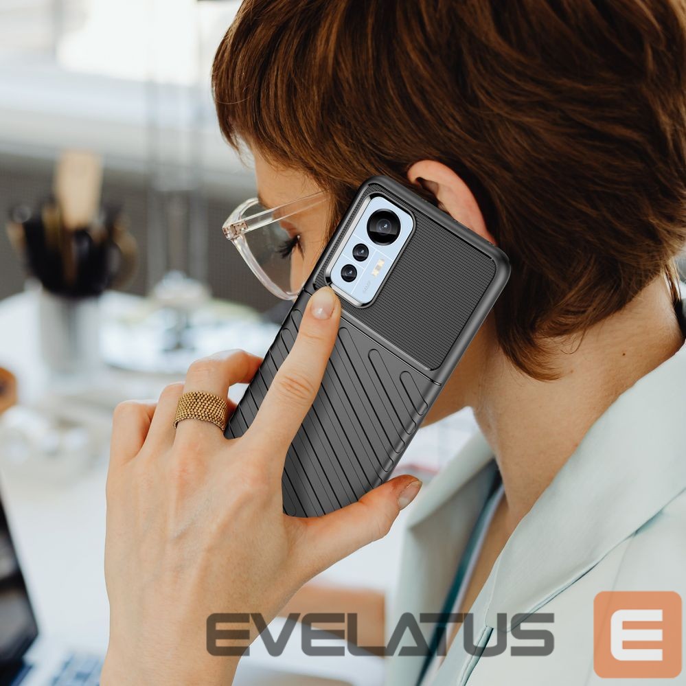 Aizmugurējais vāciņš Hurtel Thunder Case case for Xiaomi 12 Lite silicone armor case black