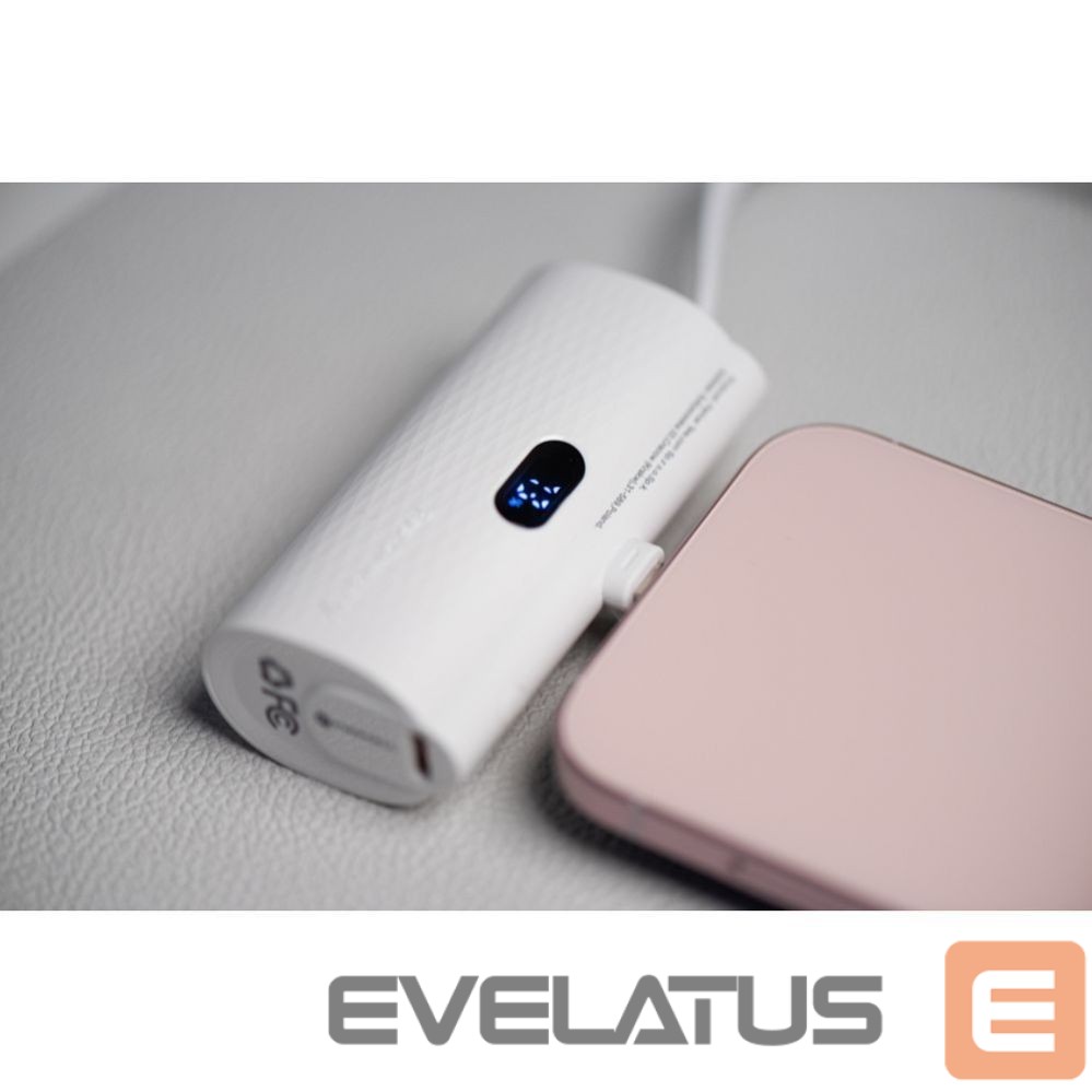 Ārējais akumulators Forcell Powerbank Forcell F-Energy Power Plug F5K3 PD 20W 5000 mAh with built-in connector Lightning white