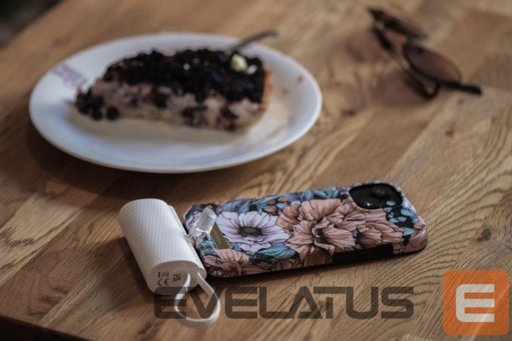 Ārējais akumulators Forcell Powerbank Forcell F-Energy Power Plug F5K3 PD 20W 5000 mAh with built-in connector Lightning white