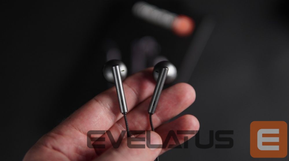 Vadu austiņas Evelatus Crystal Clear Audio headphones with 3.5 mm jack with microphone CCA-3.5BL Black