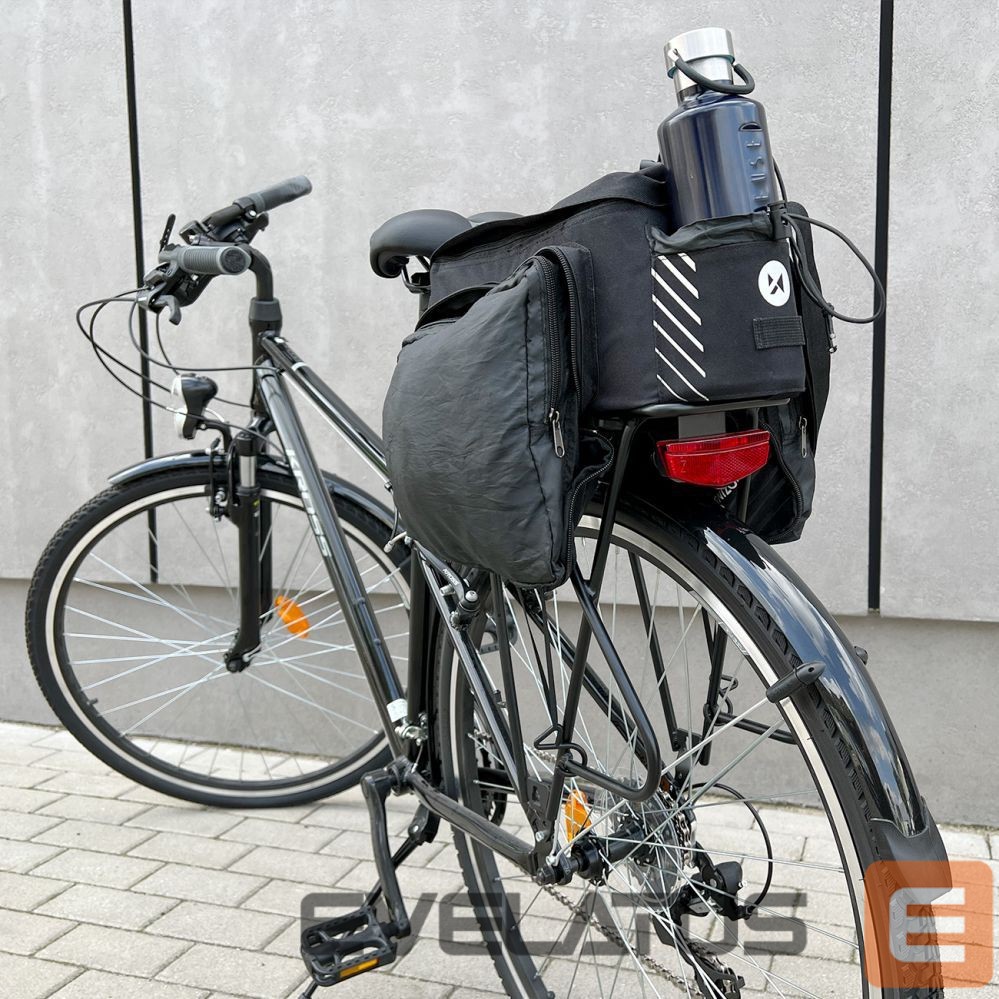 Piederums velosipēdiem Wozinsky Wozinsky Bike Pannier Rack Bag with Shoulder Strap 9L (Rain Cover Included) Black (WBB22BK)
