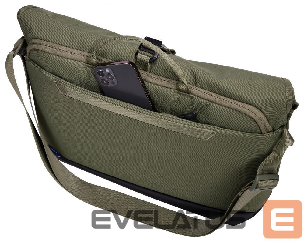 Portatīvo datoru soma Thule Paramount Crossbody 14L - Soft Green