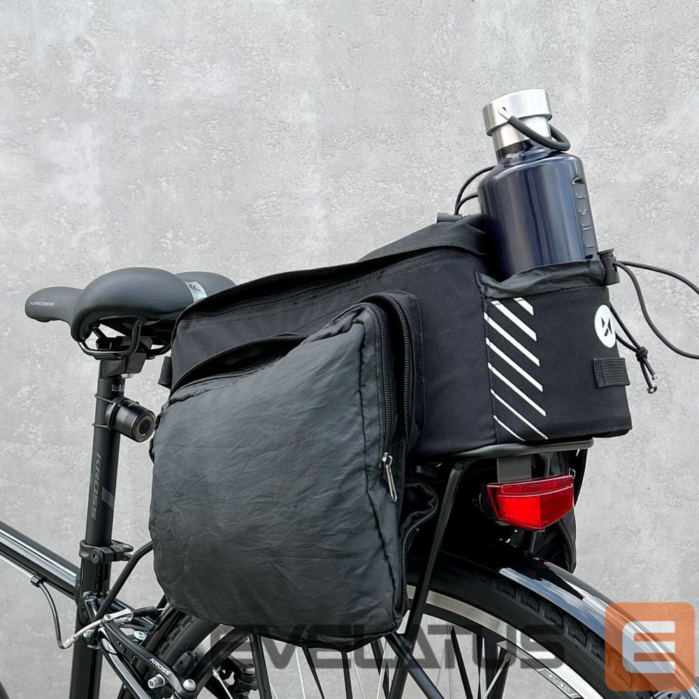 Piederums velosipēdiem Wozinsky Wozinsky Bike Pannier Rack Bag with Shoulder Strap 9L (Rain Cover Included) Black (WBB22BK)