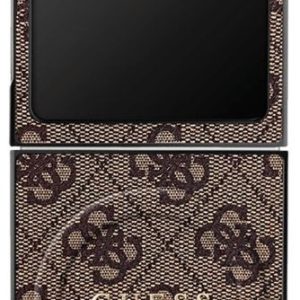 Citas preces Guess  Guess 4G Classic MagSafe Case for Samsung Galaxy Z Flip 7 - Brown 
