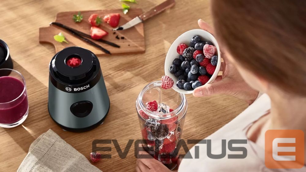 Mikseri un blenderi Bosch VitaPower ToGo Smoothie Maker MMB2111S Tabletop, 450 W, Jar material Tritan, Jar capacity 0.6 L, Ice crushing, Silver