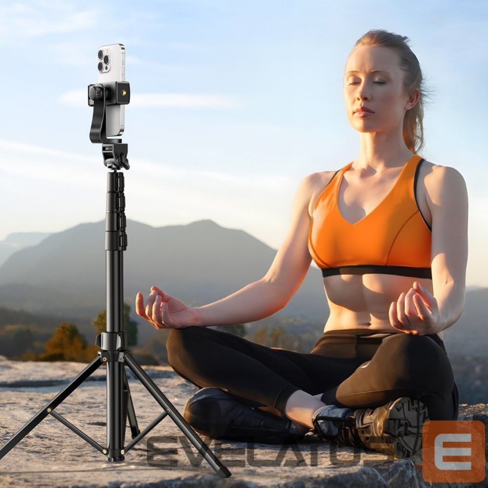 Foto un video aksesuārs Ugreen Ugreen LP680 selfie stick with stand and Bluetooth remote control 1.8m - black