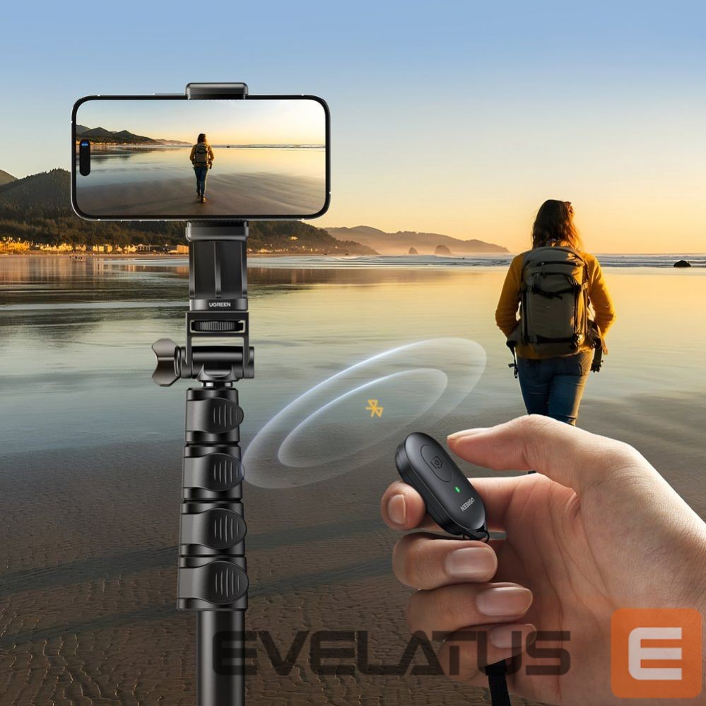 Foto un video aksesuārs Ugreen Ugreen LP680 selfie stick with stand and Bluetooth remote control 1.8m - black