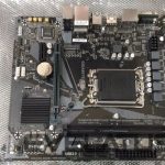 Pamatplate Intel procesorsiem Gigabyte  SALE OUT.  H610M S2H V2 1.0 DDR5 |  H610M S2H V2 1.0 | Processor family Intel | Processor socket LGA1700 | DDR5 DIMM | Supported hard disk drive interfaces M.2, SATA | Number of SATA connectors 4 | USED, REFURBISHED 
