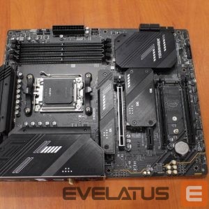 Pamatplate Intel procesorsiem MSI  SALE OUT. |  MAG X670E TOMAHAWK WIFI | Processor family AMD | Processor socket AM5 | DDR5 | Number of SATA connectors 4 | USED, REFURBISHED, WITHOUT ACCESSORIES AND ORIGINAL PACKAGING, ONLY BACK PANEL INCLUDED 